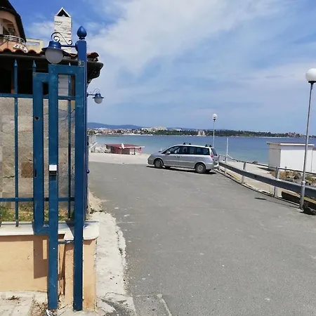 Panorama-chantall-apartment Sea View
